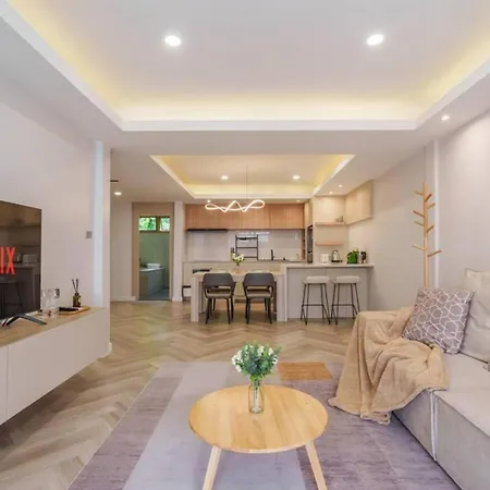 Onsen Retreat In Heart Of Bangkok Villa